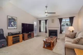 Photo #2: 6739556 Listing 