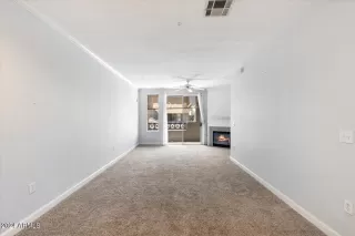 Photo #6: 6739598 Listing