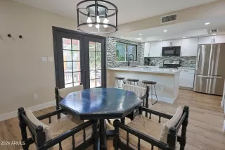 Photo #5: 6739826 Listing 