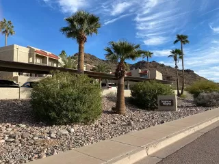 Photo #1: 6739838 Listing 