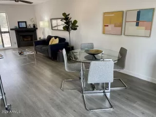 Photo #4: 6739838 Listing 