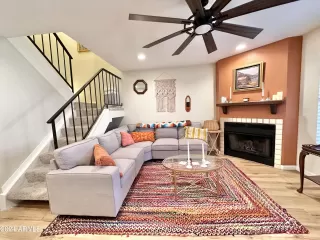 Photo #3: 6740013 Listing