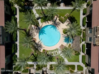 Photo #1: 6740128 Listing