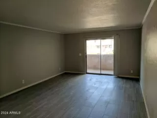 Photo #2: 6740238 Listing