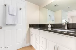 Photo #4: 6740354 Listing 