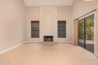 Photo #4: 6740516 Listing