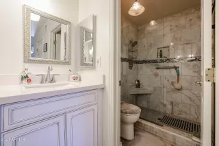 Photo #2: 6740602 Listing 