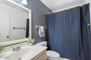 Photo #5: 6740782 Listing 