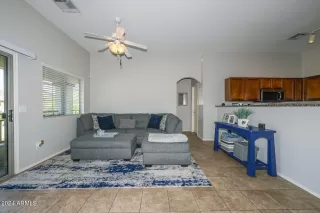 Photo #2: 6740877 Listing