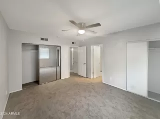 Photo #4: 6740941 Listing