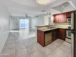 Photo #1: 6741023 Listing 