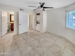 Photo #5: 6741023 Listing 
