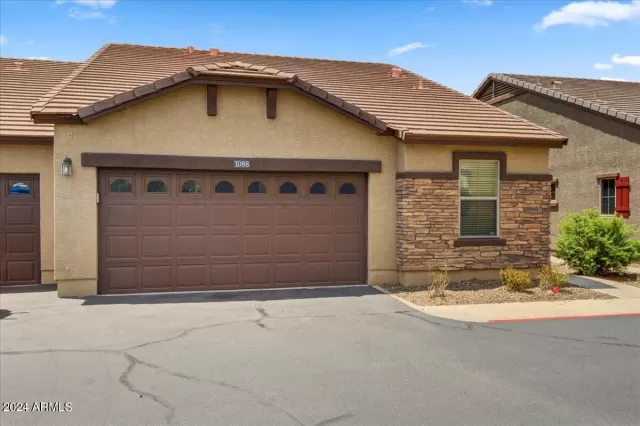 MLS: 6741049 Condo For Sale