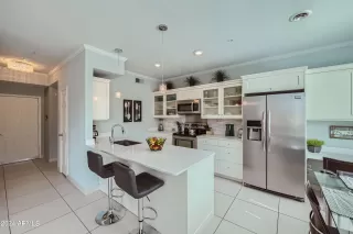 Photo #2: 6741114 Listing