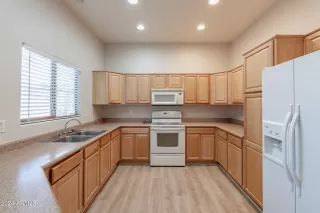 Photo #2: 6741151 Listing