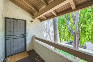 Photo #3: 6741216 Listing 