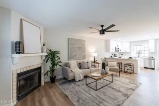 Photo #3: 6741605 Listing