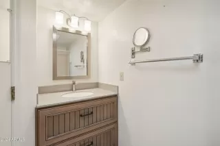 Photo #5: 6741676 Listing 