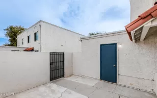 Photo #6: 6741688 Listing