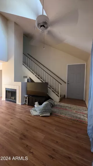 Photo #2: 6741952 Listing 