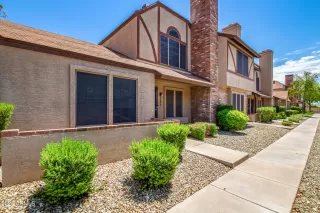 Photo #1: 6742070 Listing