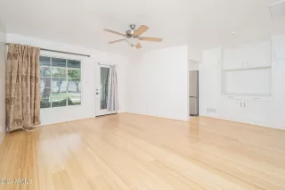 Photo #5: 6742141 Listing 