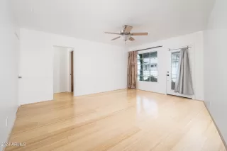 Photo #6: 6742141 Listing 