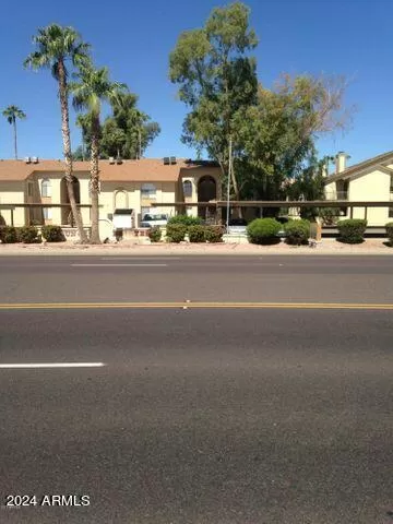 MLS: 6742188 Condo For Sale