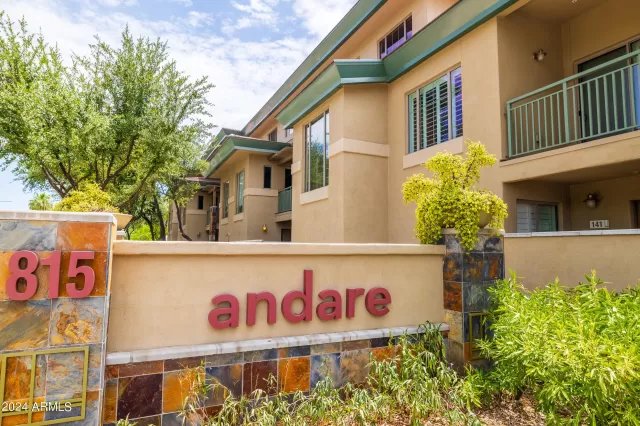 MLS: 6742257 Condo For Sale