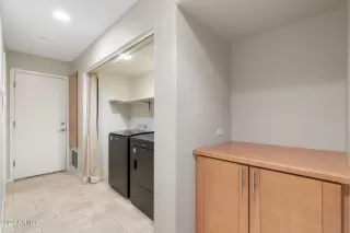 Photo #3: 6742257 Listing