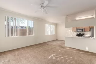 Photo #4: 6742263 Listing