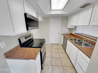 Photo #1: 6742815 Listing