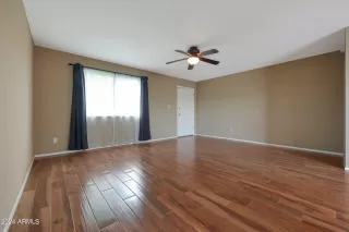 Photo #3: 6742947 Listing 