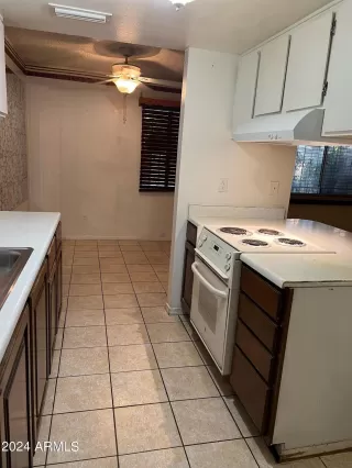 Photo #3: 6742972 Listing