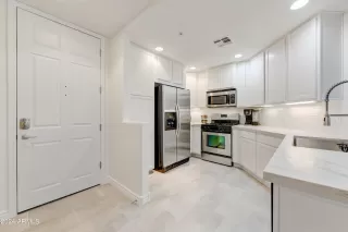 Photo #2: 6743179 Listing 