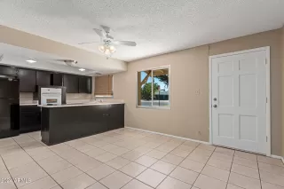 Photo #6: 6743262 Listing 