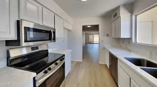 Photo #1: 6743293 Listing 