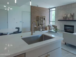 Photo #4: 6743318 Listing 