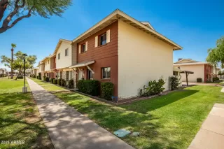 Photo #2: 6743419 Listing 