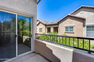 Photo #3: 6743420 Listing