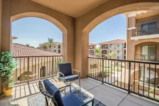 Photo #4: 6744046 Listing 