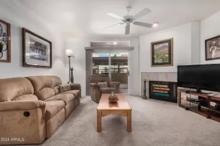 Photo #2: 6744442 Listing