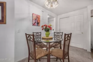 Photo #4: 6744442 Listing