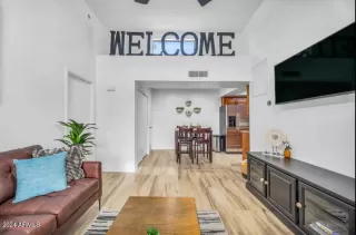 Photo #1: 6744665 Listing 