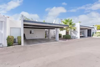 Photo #2: 6744762 Listing