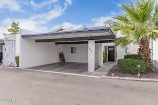 Photo #4: 6744762 Listing