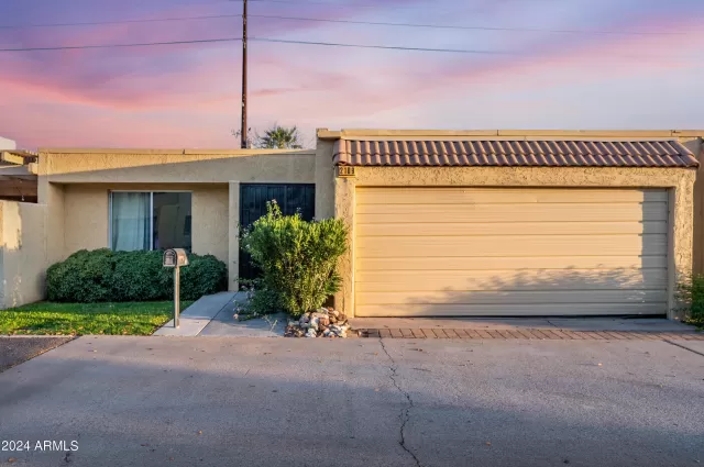 MLS: 6744879 Condo For Sale