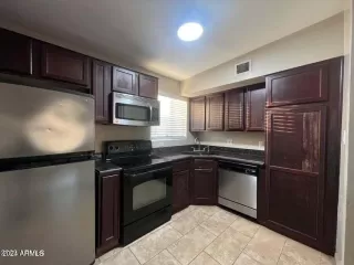 Photo #4: 6744917 Listing 