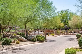 Photo #2: 6745205 Listing