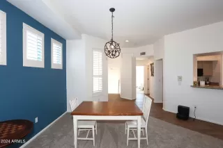 Photo #6: 6745284 Listing